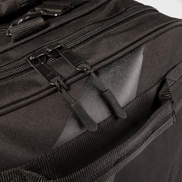 8 Weapons Gear Bags 8 Weapons Sport Bag Black-Black