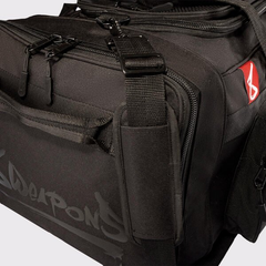 8 Weapons Gear Bags 8 Weapons Sport Bag Black-Black
