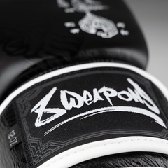 8 Weapons Boxing Gloves 8 Weapons Boxing Gloves Sak Yant Big Tiger Black-Black