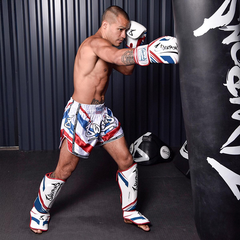 8 Weapons Boxing Gloves 8 Weapons Boxing Gloves Shift White-Navy-Red