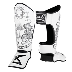 8 Weapons Combo 8 Weapons Sak Yant Tigers White Gloves + Shin Guard Combo
