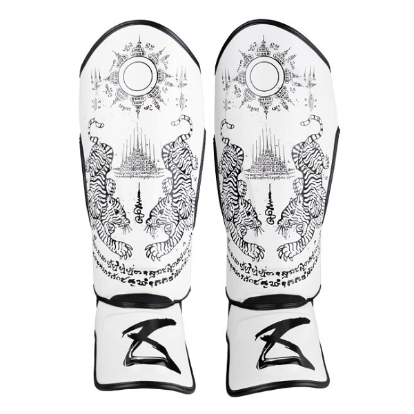 8 Weapons Combo 8 Weapons Sak Yant Tigers White Gloves + Shin Guard Combo