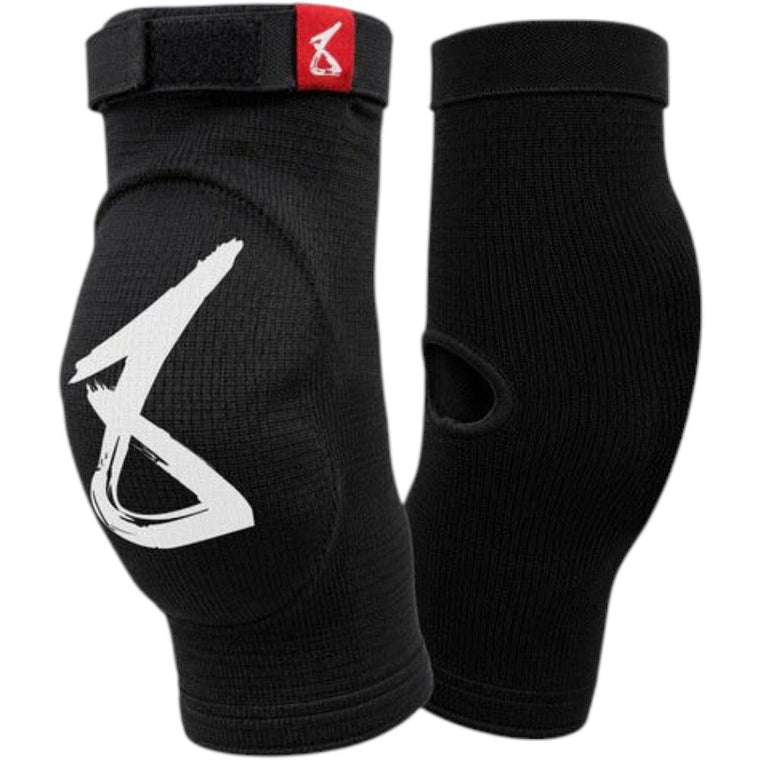 8 Weapons Unlimited Black Elbow Pads