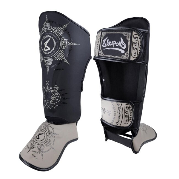 8 Weapons Shin Guards 8 Ways Yant Black-Sand