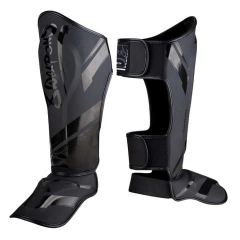 8 Weapons Shin Guards 8 Weapons Shin Guards Shift Black-White