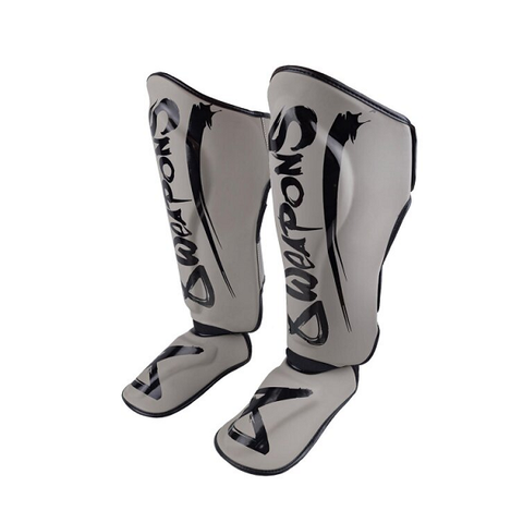 8 Weapons Shin Guards 8 Weapons Shin Guards Shift Black-White