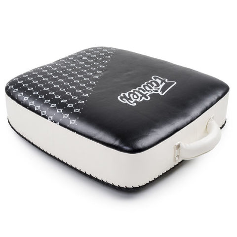 Fairtex Kick Shields Black/Red Fairtex Leg Kick Pad LKP1