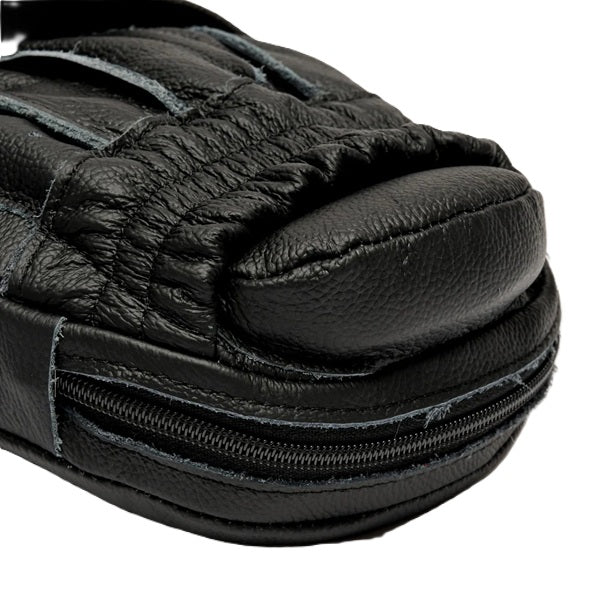 Leone Sport Focus Mitts Leone Sport Aristotele Classico Curved Punch Mitts Black