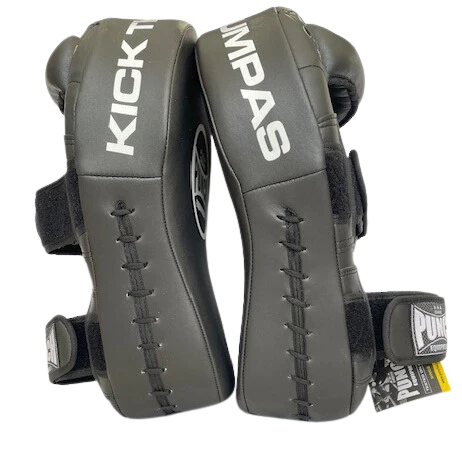 Punch Thai Pads Punch Thumpas Focus Kick Pads