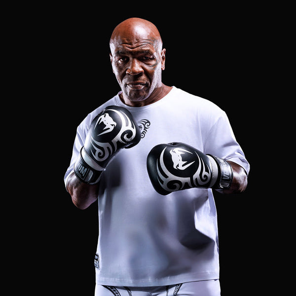 Venum Boxing Gloves Venum Giant 2.0 Mike Tyson Pro Boxing Gloves - Deep Black/Optical White