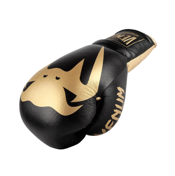 Venum Boxing Gloves Venum Giant 2.0 Pro Boxing Gloves Lace Up - Black/Gold
