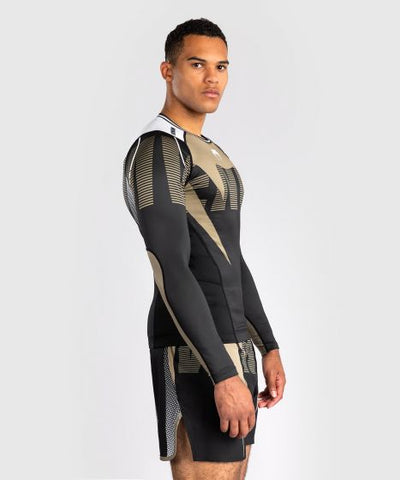 Venum Longsleeve Rash Guard Venum Adrenaline Long Sleeve Rashguard - Black/Sand