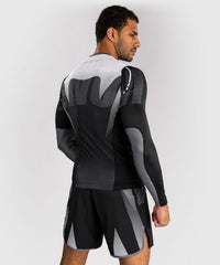 Venum Longsleeve Rash Guard Venum Adrenaline Long Sleeve Rashguard - Black/Silver Grey
