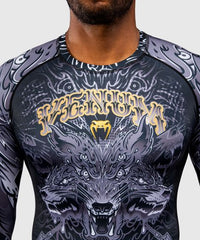 Venum Longsleeve Rash Guard Venum Wolf Atak Long Sleeve Rashguard - Black/Grey